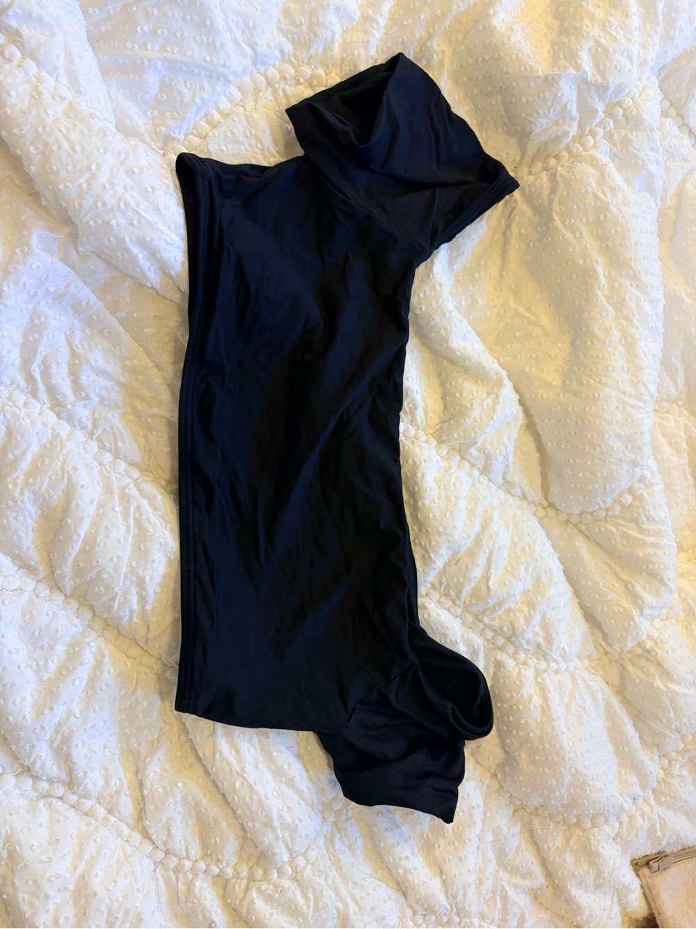 GAP Black One-Piece off shoulder Swim top
